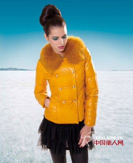 当羽绒相遇皮草 玩转这个冬季最混搭时尚