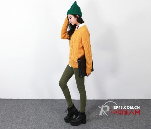 秋季粗跟靴舒适延续复古