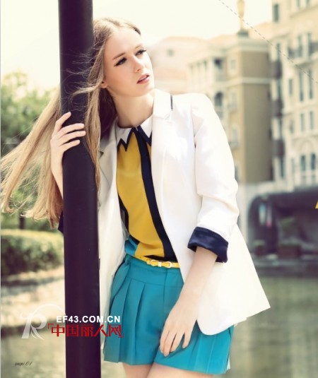 小西装搭配狂潮又来了 清新色彩装点秋季