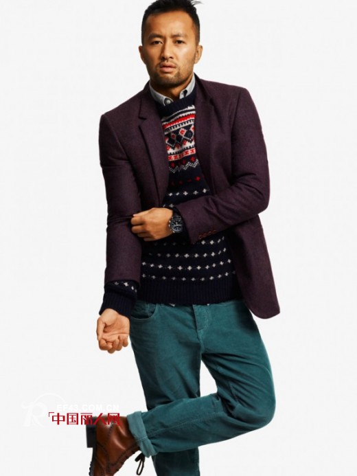 男士毛衣怎么搭配 关于毛衣搭配的几件小事