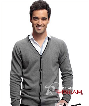 男士开衫毛衣搭配宝典 让你穿出时髦型男范