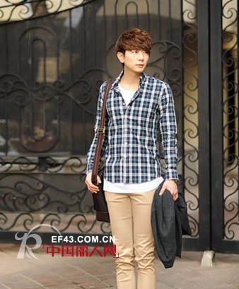 秋季男生服装应该怎么搭配