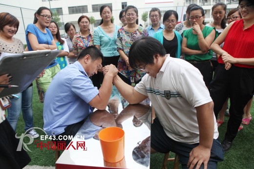 舒朗2013腕力王争霸赛开赛