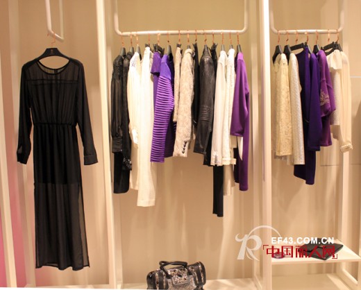 庆祝肇庆市端州区翠星路A/E专卖店隆重开业