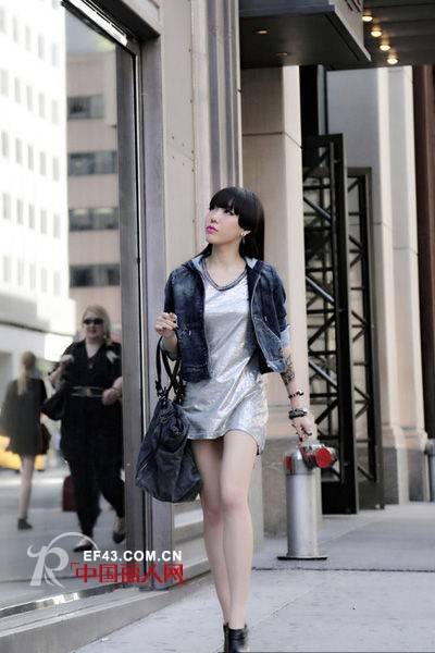 秋装外套拗造型 这是混搭的小时代