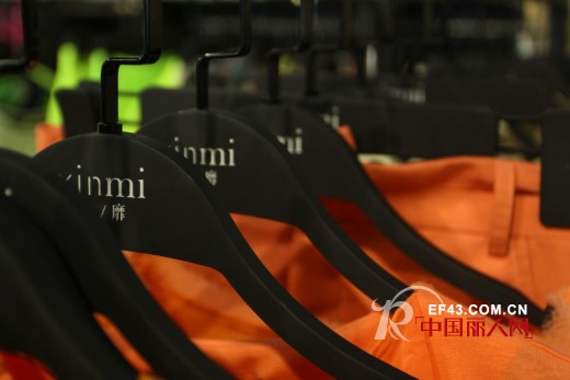 撬动快时尚女装大市场,心靡服饰招商加盟火热进行