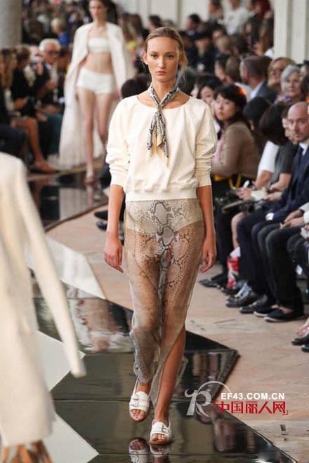 2014春夏时装周让性感微透视掀翻全场