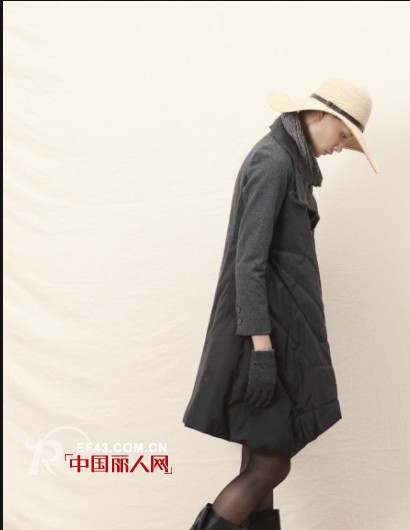 Dins底色女装   狂澜个性美   彰显独特美