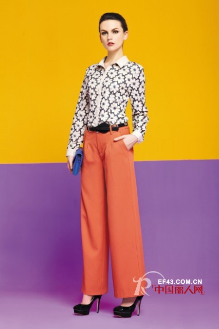 复古风高腰阔腿裤回潮 秋季高腰裤怎么搭配