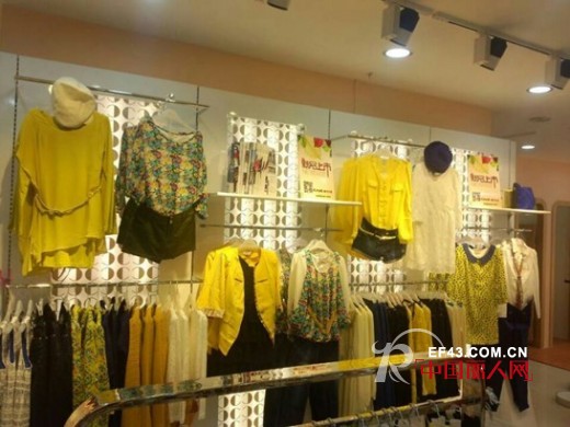 热烈庆祝城市衣柜各新店开张大吉