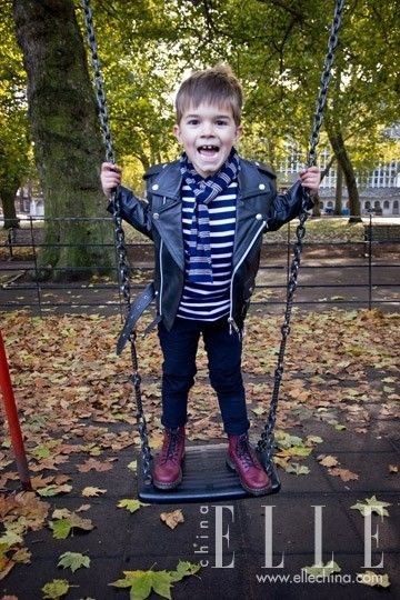 潮爸辣妈看过来 Dr. Martens推出儿童款马丁靴