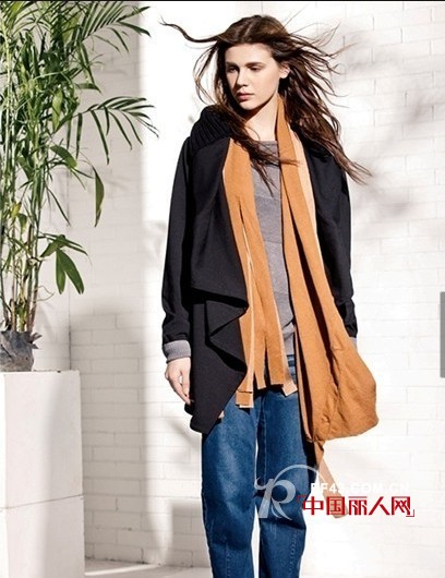 芮玛女装  中性美不失个性的追随