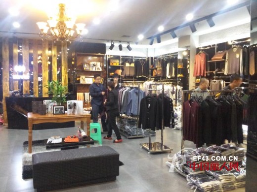 黑蝠社男装店面终端形象全新升级