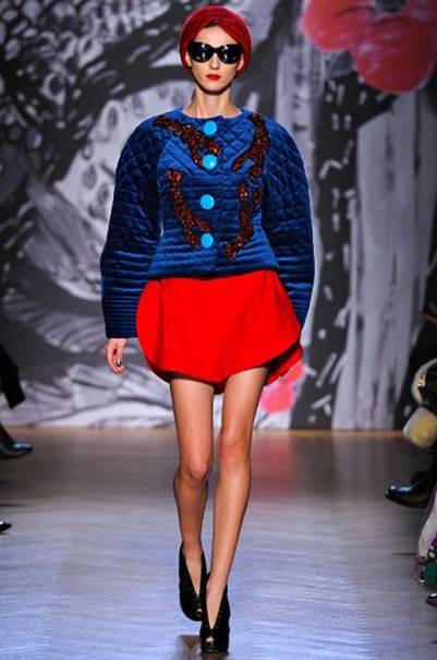 2013女装秋冬流行款式——烟管袖