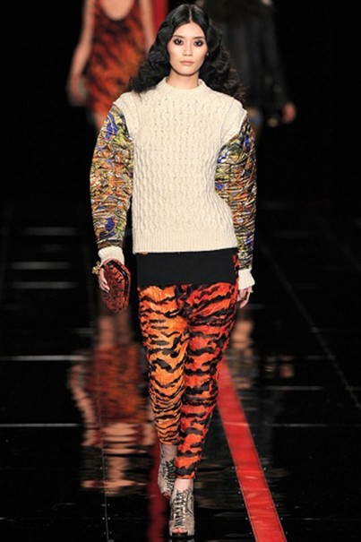 2013女装秋冬流行款式——烟管袖