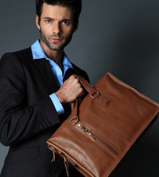 初秋男士手提包款式推荐