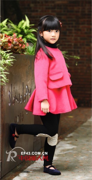 2013秋季新品 纯色系吸睛单品装扮