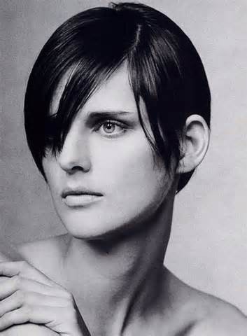 蓝血贵族超模Stella Tennant助阵Missoni