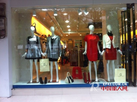 坤斯朵丽-QUEENSTORY