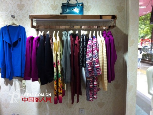 坤斯朵丽韩国女装江西萍乡店隆重开业