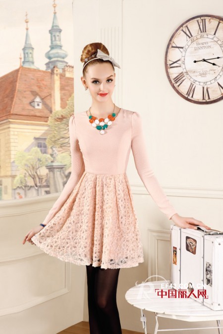 韩版公主裙 可爱装扮展现甜美纯真