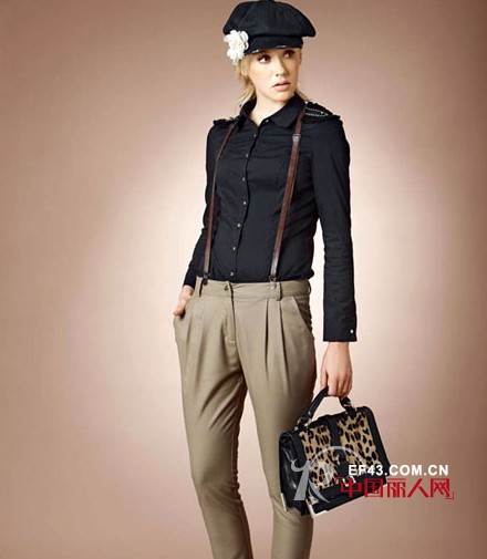 国庆节假日来临 时髦穿搭出门好心情