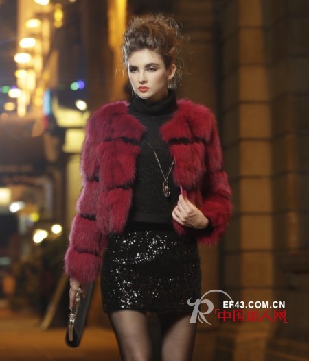 奢华皮草再次登场  2013皮草怎么搭配