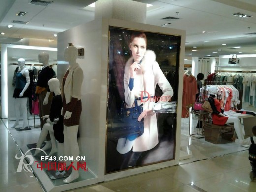 迪图女装强势进驻内蒙古包头市王府井百货