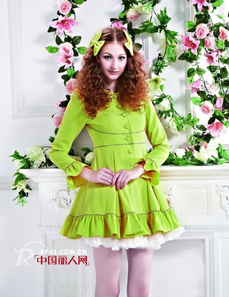 洛丽塔秋季风衣 涵朋情缘圆你儿时公主梦