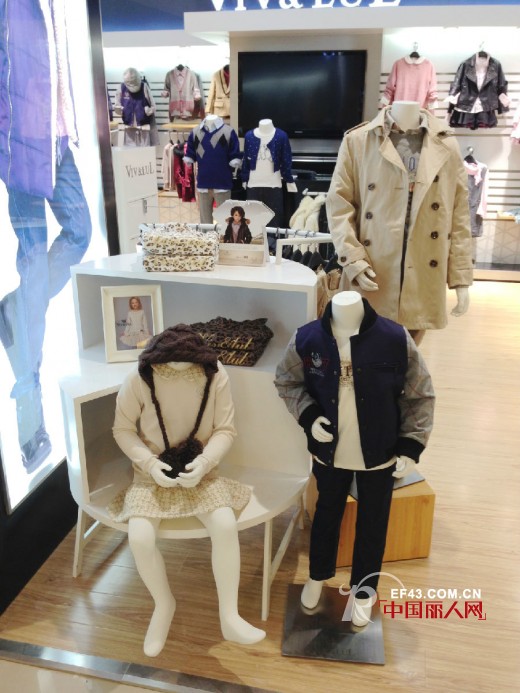 唯路易张家港凯丽百货全新开业