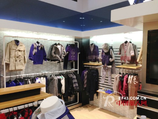 唯路易张家港凯丽百货全新开业