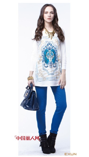 最新秋季时尚搭配  波普风演绎奇妙色彩