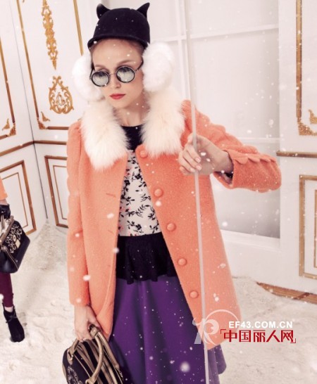 秋装新款女装推荐 打造浪漫的典雅