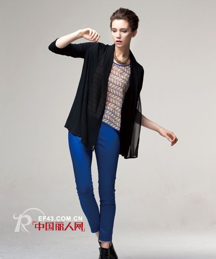 国庆放假出行 时尚休闲两不误