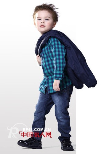 格子衫搭配什么裤子好看 格子款式怎么搭配