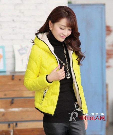 短款羽绒服搭配 过年就这么穿