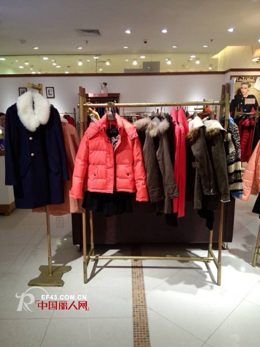 热烈祝贺普普风女装又开新店 南京,徐州,镇江三家店铺盛大开业