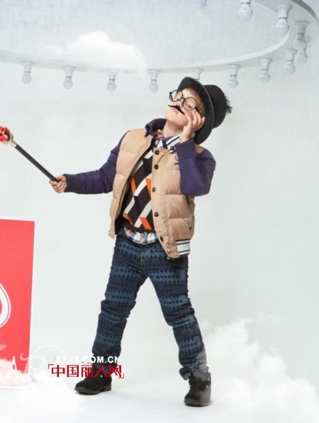 男童服装怎么搭配好看 羽绒服怎么搭配