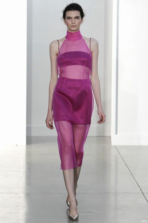 2014年度代表色:「兰花紫」