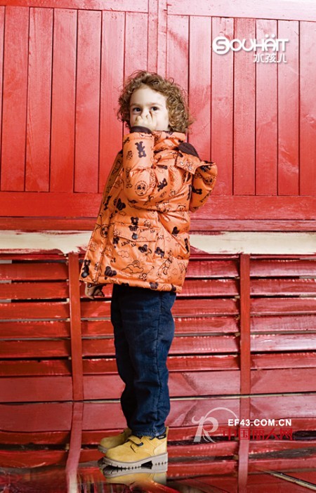 花羽绒服款式搭配 儿童适合什么样的款式