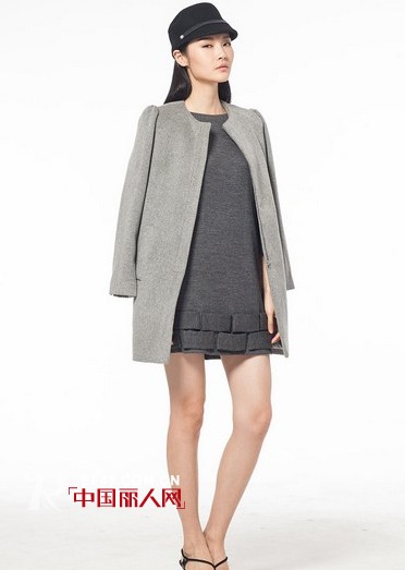 撞色拼接大毛领呢外套 毛呢大衣搭配