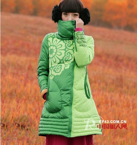 现代风格和民族风服装对比 你更喜欢哪款呢