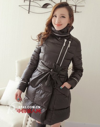 纯色拉链公主羽绒服 棉衣时尚搭配术