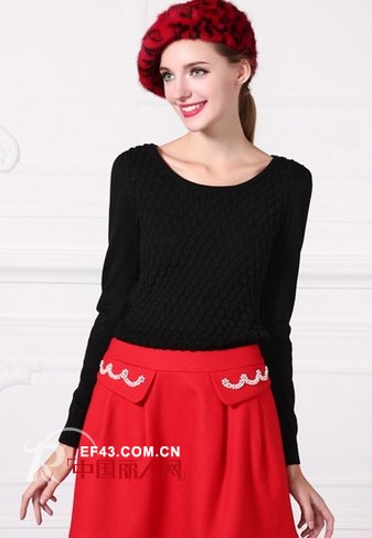 时尚女装搭配 最爱远处一抹红