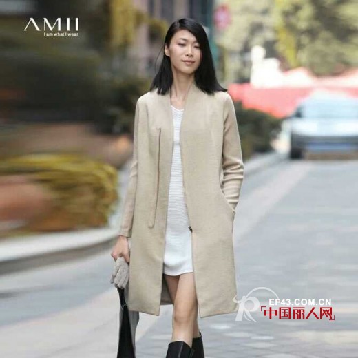2014韩版欧式风衣推荐 搭配针织衫保暖靓丽