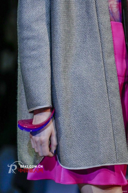 2014年度流行色:RadiantOrchid兰花紫