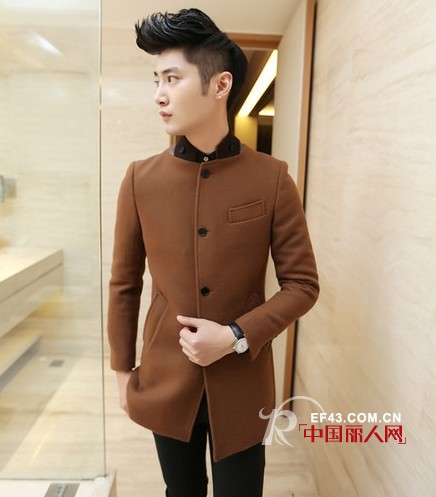 英伦绅士风搭配 简单中透露魅力非凡