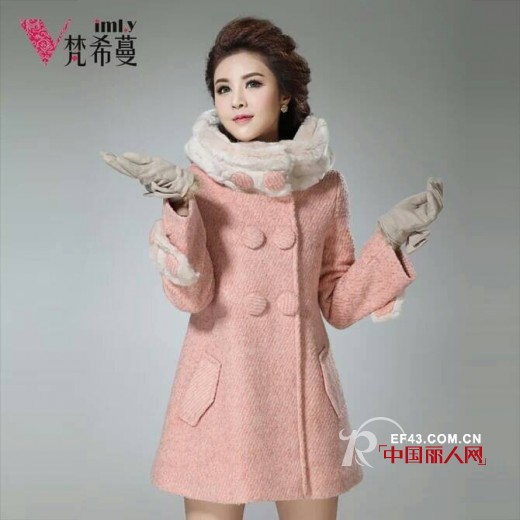 呢子大衣怎么搭配好看 糖果色呢子大衣搭配