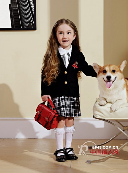 格子该怎么搭配 什么款式格子比较好看