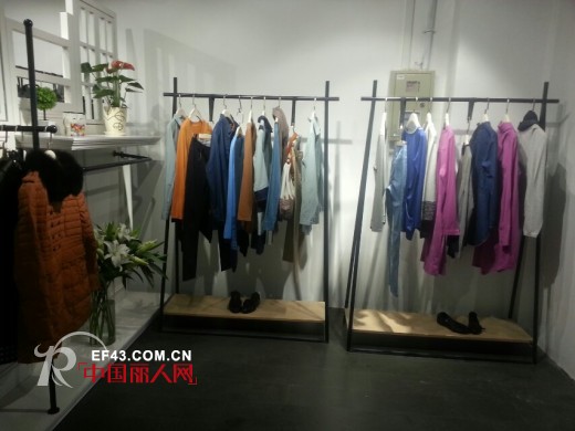 杭州Rhema芮玛女装山东济南专卖店开业